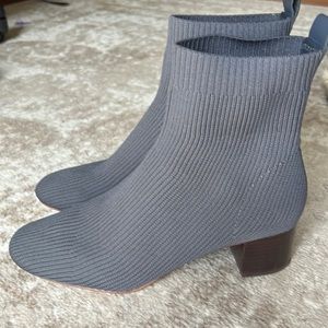 Everlane reknit glove boot slate gray